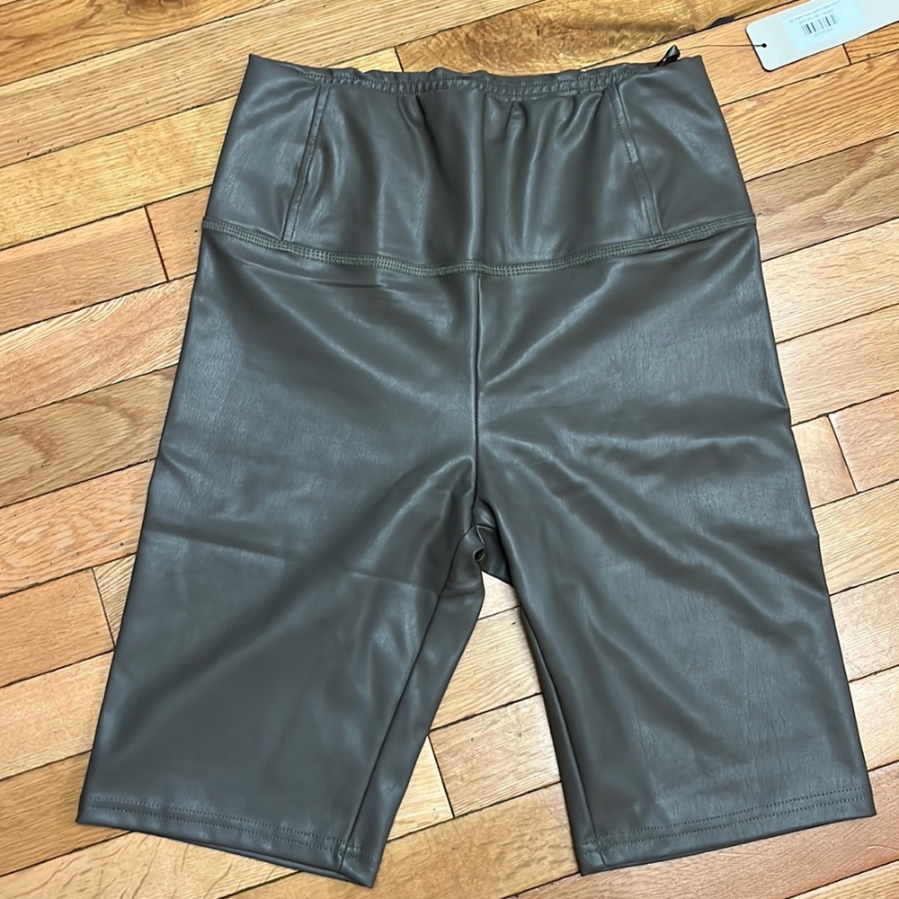 NWT RD Style Faux Leather Taupe Biker Short
